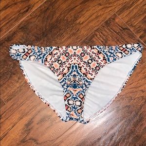 Xhilaration cheeky bikini bottoms
